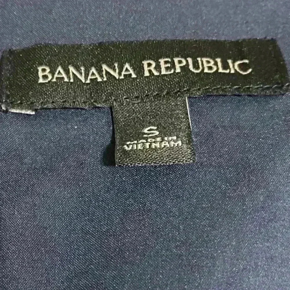 Banana Republic Women’s Polka Dot High-Low Top - Picture 10 of 12